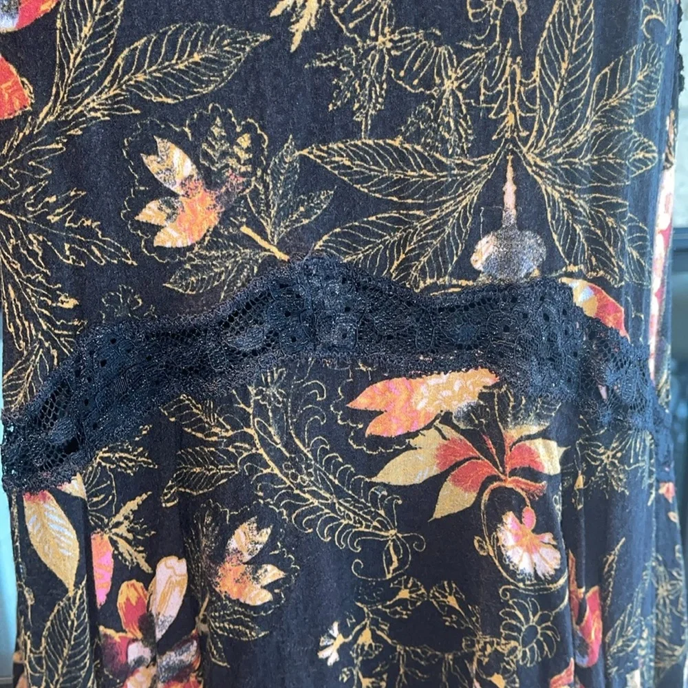 Free People Floral Mini With Lace Details